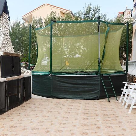 Apartments Villa Dolmar Vodice Exterior foto
