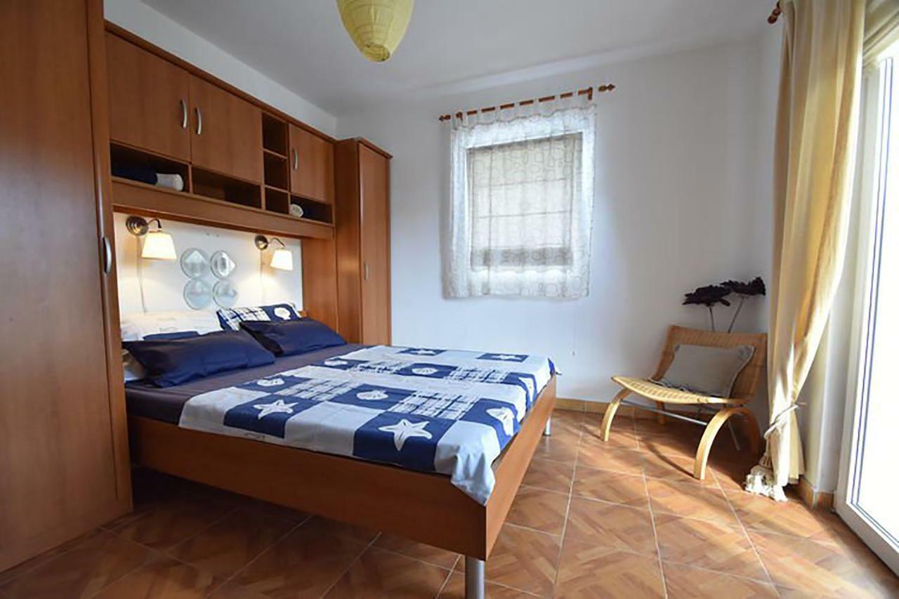 Apartments Villa Dolmar Vodice Exterior foto